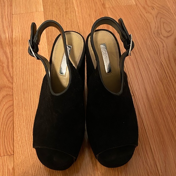 BCBGeneration Fader Ankle Strap Wedge Platform - Picture 2 of 7